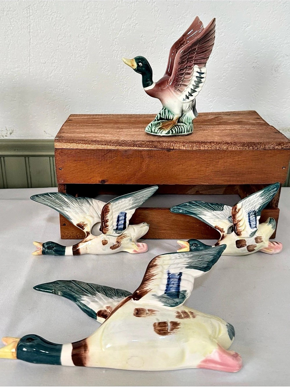 Vintage Ceramic Flying Mallard Duck Wall Pocket Planter Mid Century Japan 4 Pcs